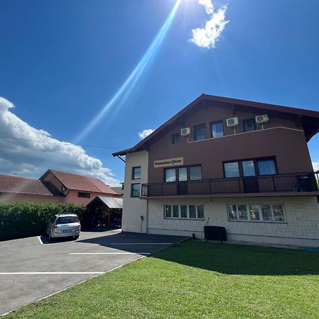 Prenociste-Sobe-Rooms-Aman Bihać Dış mekan fotoğraf