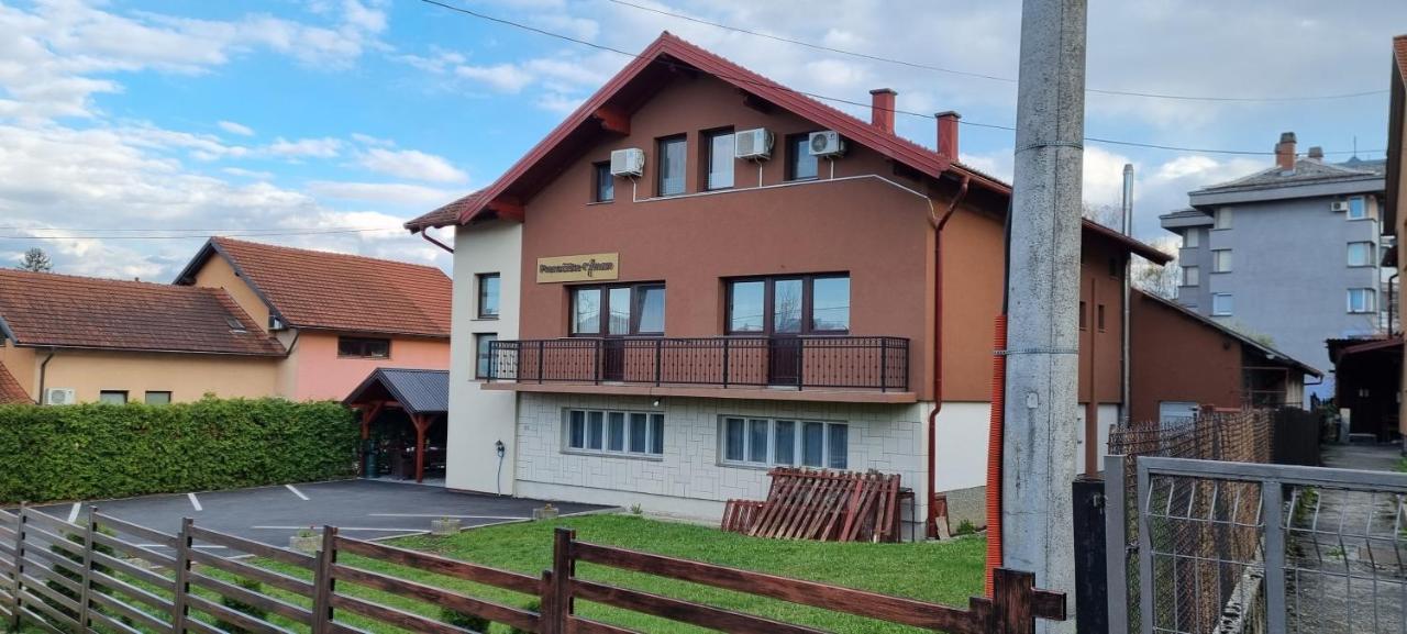 Prenociste-Sobe-Rooms-Aman Bihać Dış mekan fotoğraf
