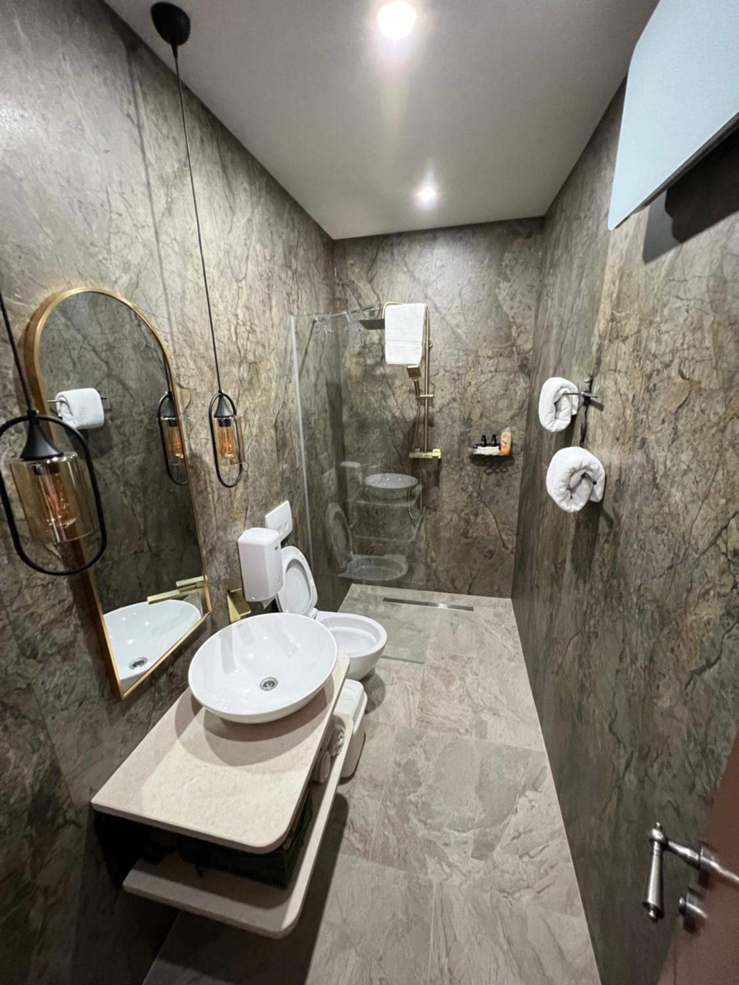 Prenociste-Sobe-Rooms-Aman Bihać Dış mekan fotoğraf