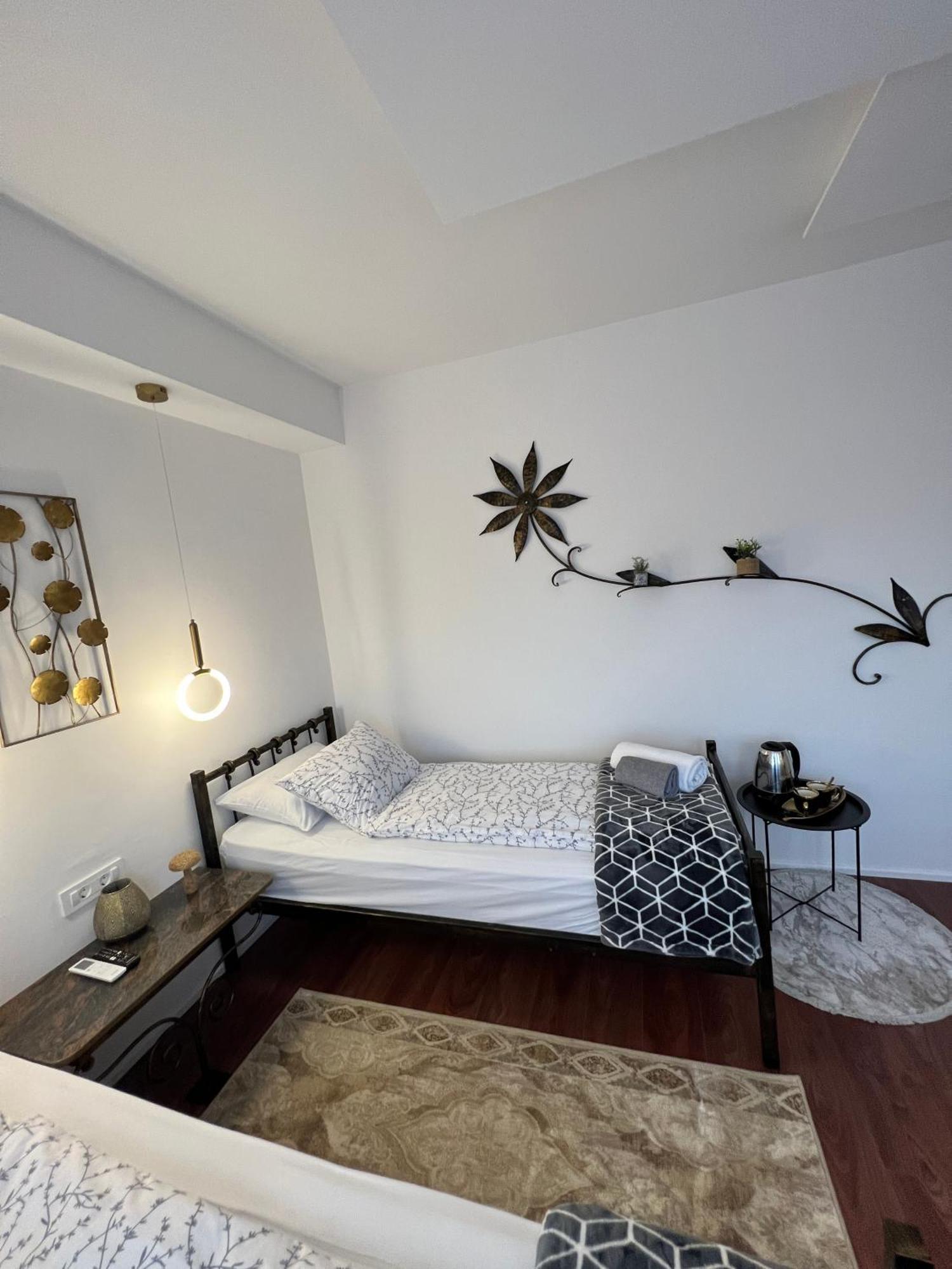 Prenociste-Sobe-Rooms-Aman Bihać Dış mekan fotoğraf