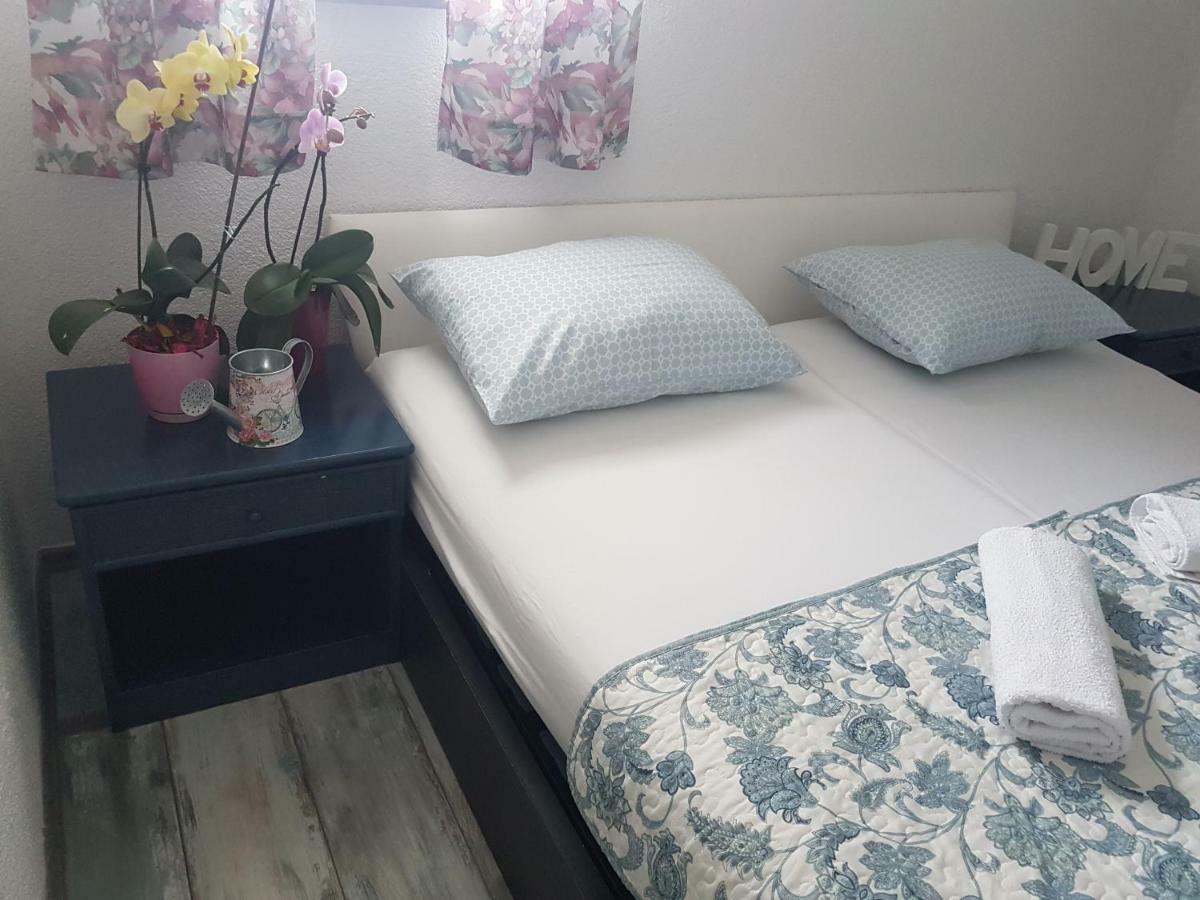 Prenociste-Sobe-Rooms-Aman Bihać Dış mekan fotoğraf