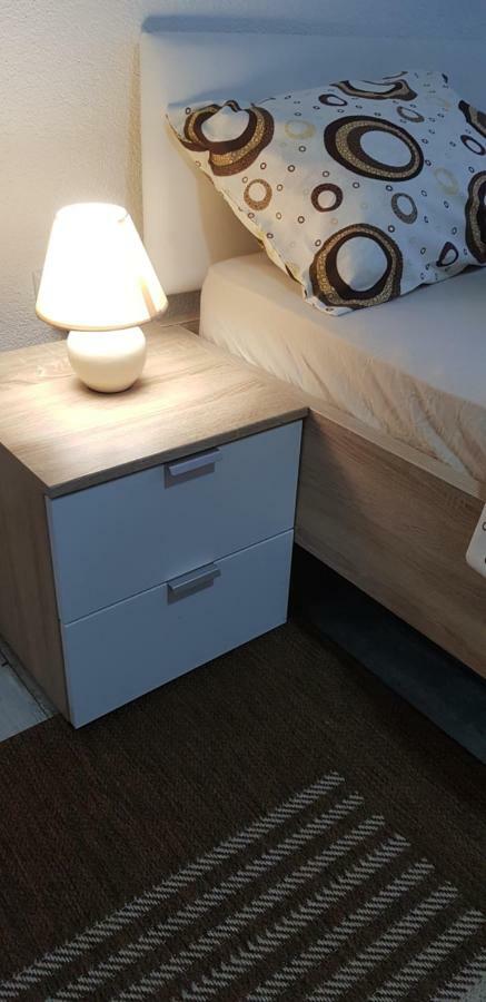 Prenociste-Sobe-Rooms-Aman Bihać Dış mekan fotoğraf