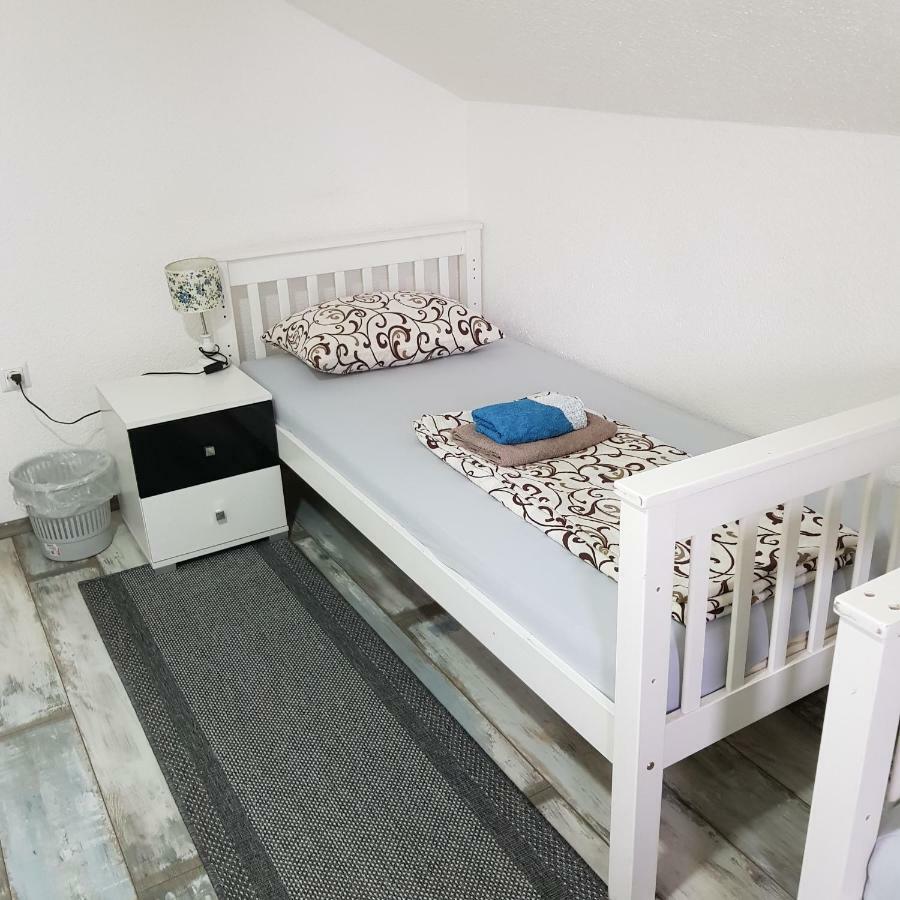 Prenociste-Sobe-Rooms-Aman Bihać Dış mekan fotoğraf