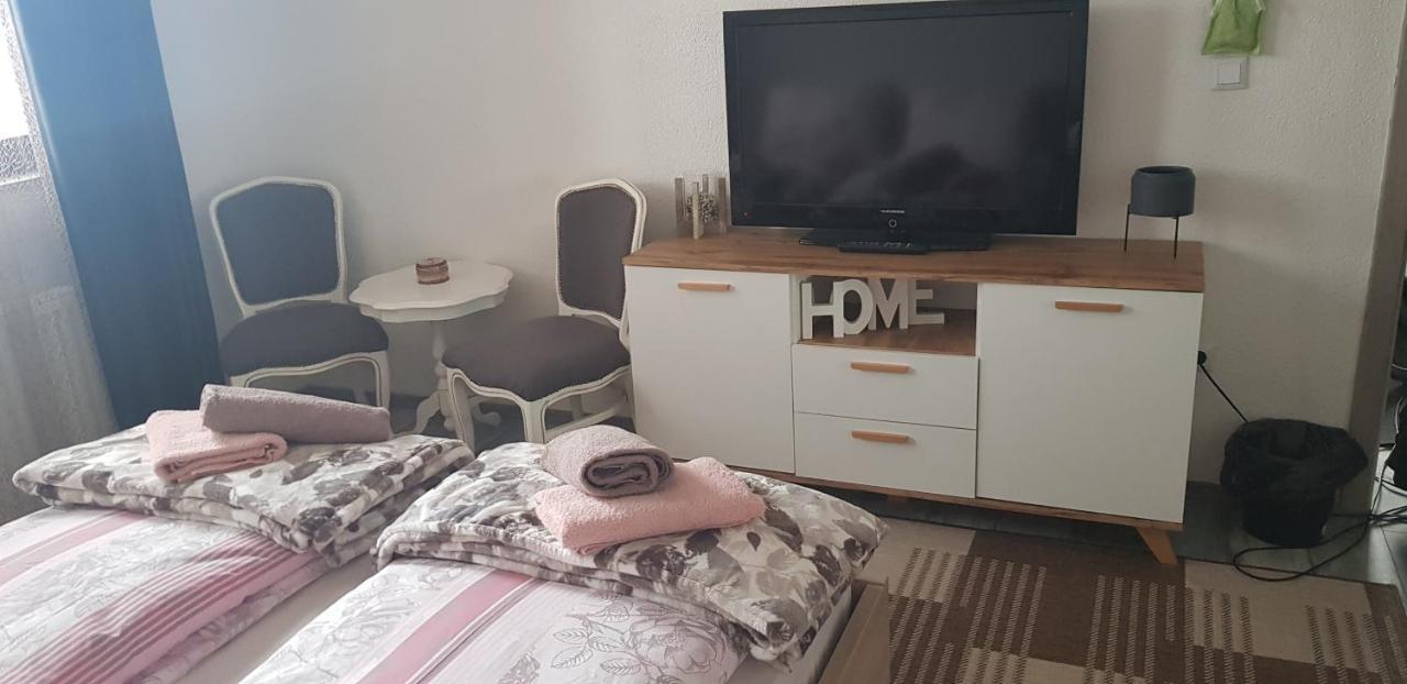 Prenociste-Sobe-Rooms-Aman Bihać Dış mekan fotoğraf
